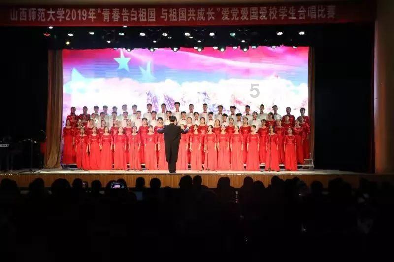 重庆:乘务人员集中礼仪培训备战春运