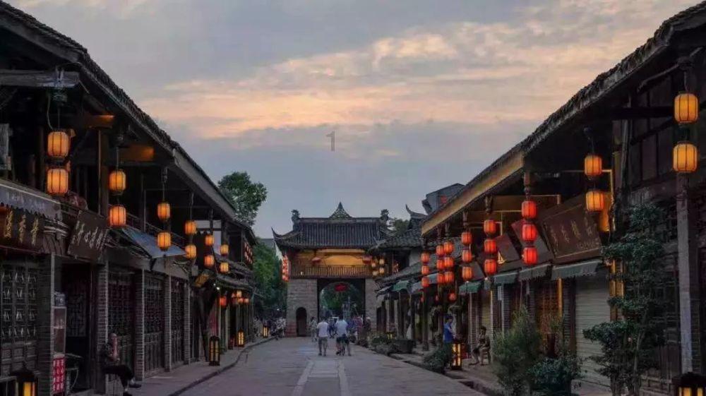 多彩文化 辉映红山（你所不知道的一级馆）
